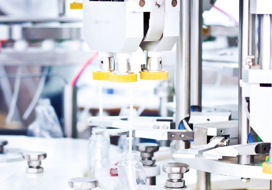Multi Kopf-Rostschutzmittel-halb automatische Füllmaschine