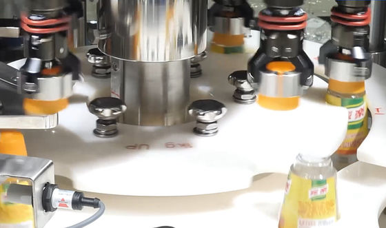 Ein Klicken-Wechsel-Servoflaschen-Mützenmacher Machine