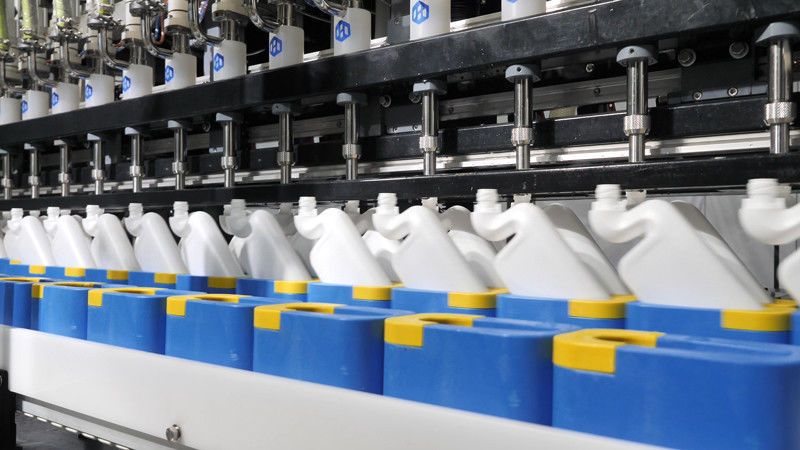 mit einer Kappe bedeckende Maschine der Flaschen-5000bph für Desinfektions-Wasser, Toilettenreinigungsflüssigkeits-Füllungslinie, mit einer Kappe bedeckend und schrauben in eine